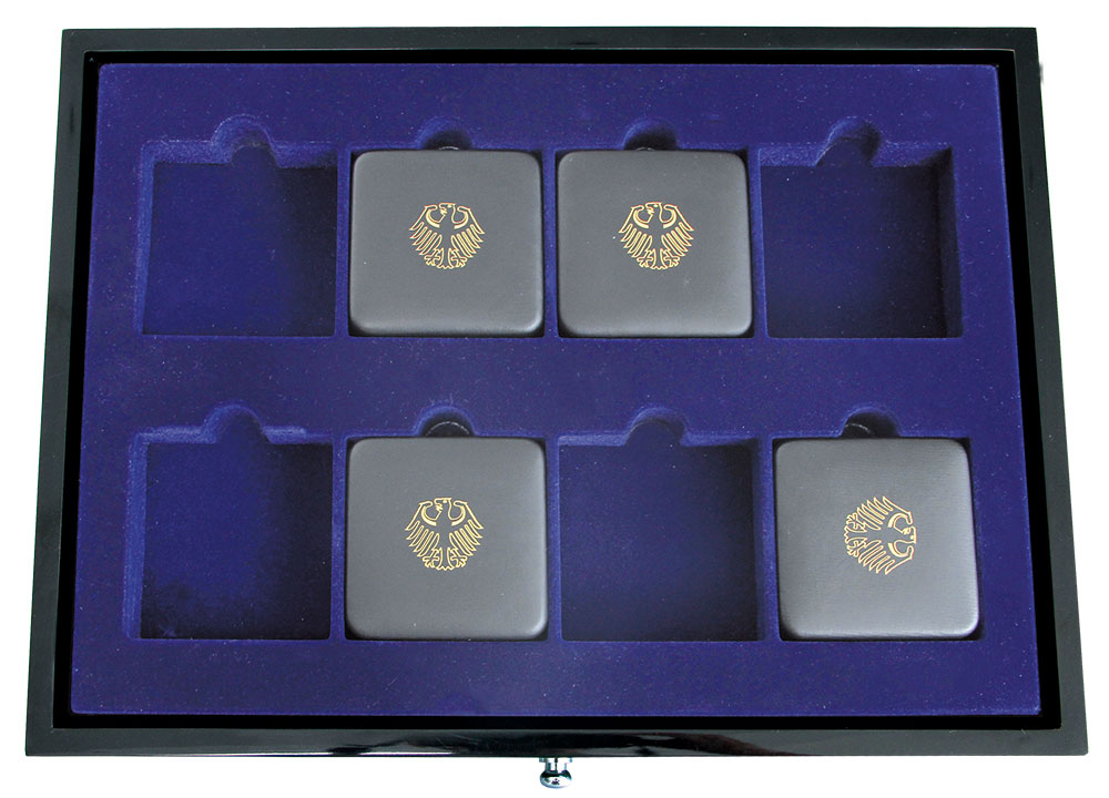 005943-2 Cassetto per monete 100 Euro in oro in astuccio